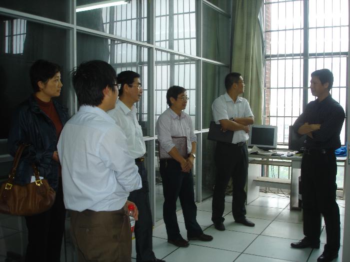 江西师大教务后勤服务中心